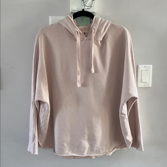 Frank + Eileen Kane Capelet Hoodie in Petal - Picture 4 of 7